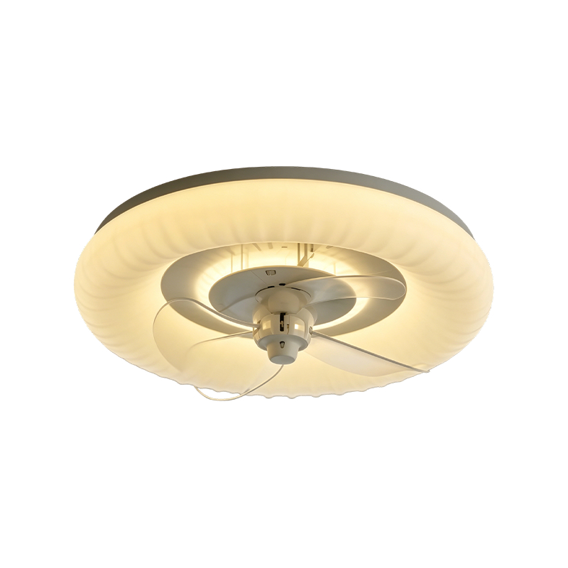 Downrod-Deckenventilator mit Licht Downrod-Deckenventilator mit Licht
